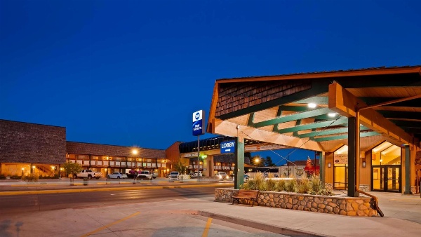 Best Western Sheridan Center image 1